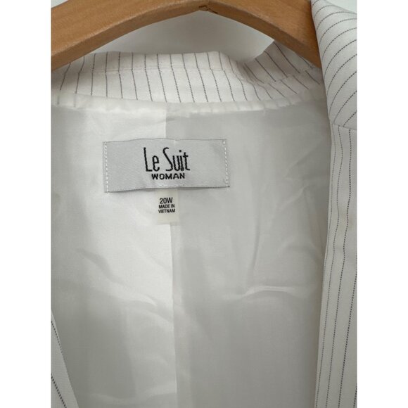 Le Suit Womens White Pinstripe Blazer Jacket size 20W plus Zipper Pockets - Picture 3 of 9